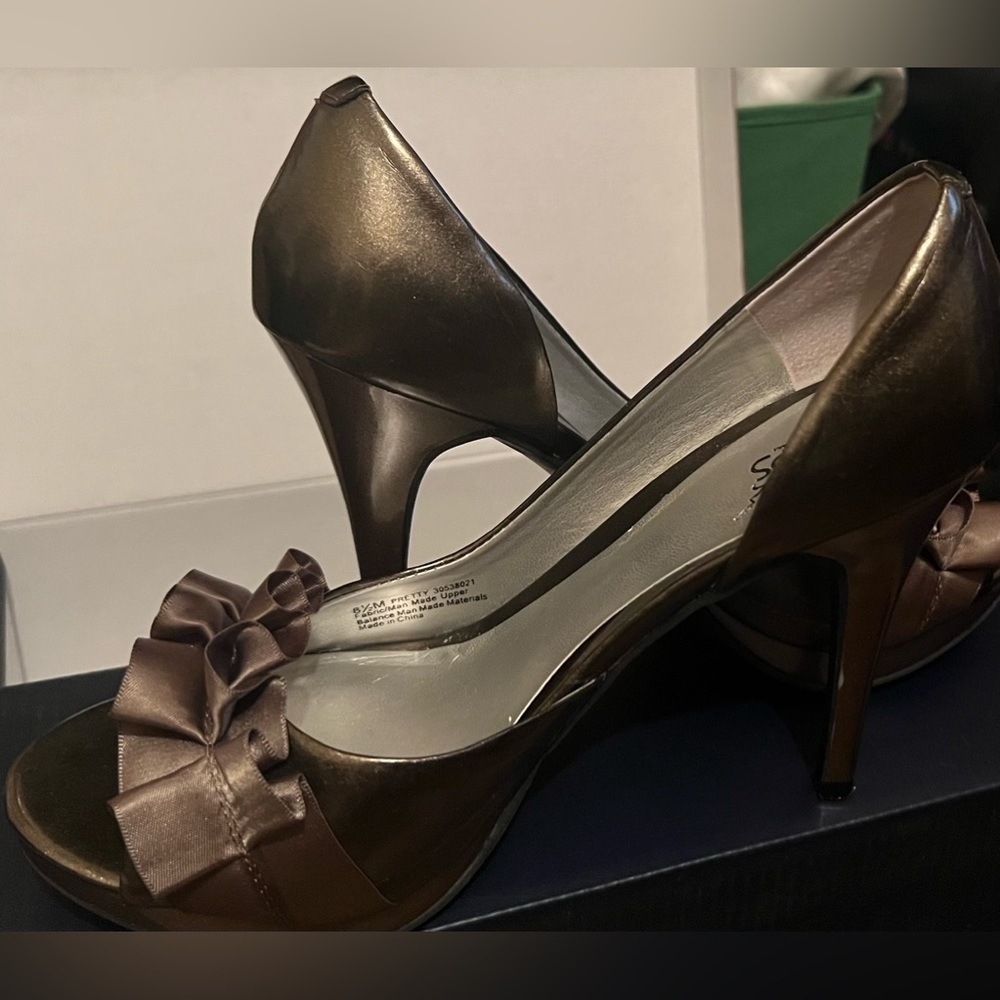 Santana by Carlos Santana Pretty Shoes - Picture 3 of 6